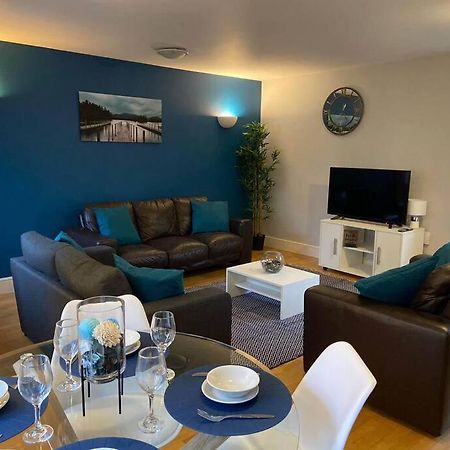 Sapphire - 3 Bedroom House Sleeps 7 With Parking. Ipswich Exterior photo