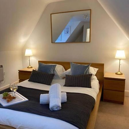 Sapphire - 3 Bedroom House Sleeps 7 With Parking. Ipswich Exterior photo